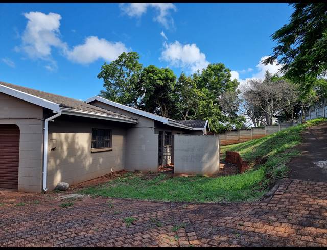 3 BEDROOM HOUSE TO LET IN NYALA PARK